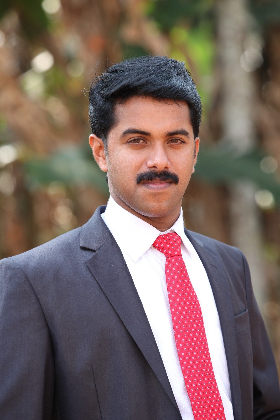 Jinto – Founder & Technology Expert